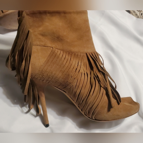Gucci Ankle Boots with Fringe Size 7.5 - Picture 4 of 16